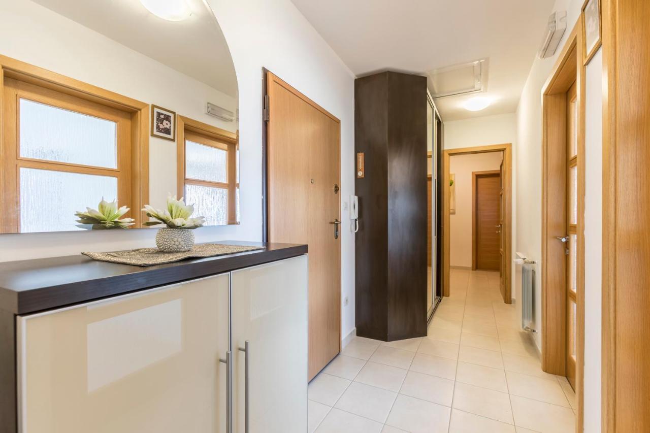 Villa Duje Trilj Eksteriør bilde